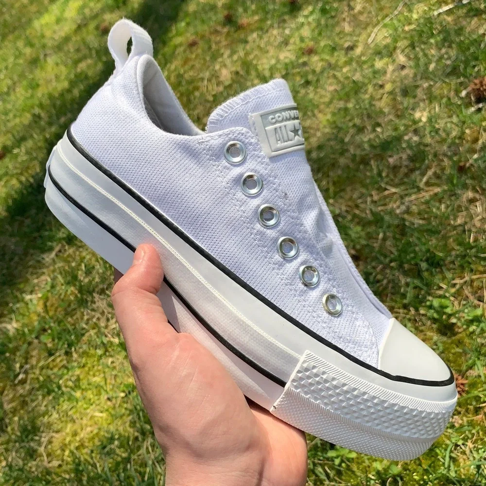 Converse CTAS Lift Slip-On Platform White Silver Glitter